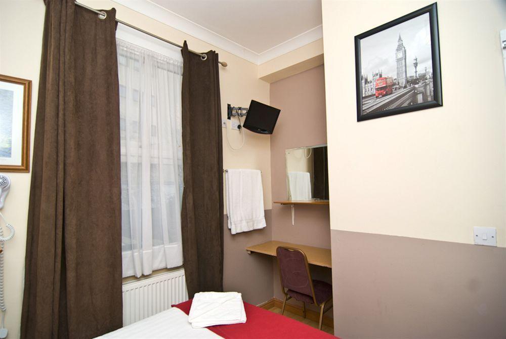 Holland Park Grove 3* London