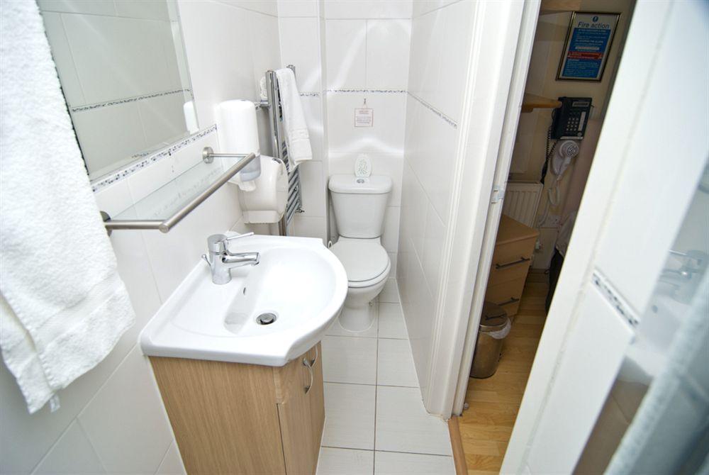 Holland Park Grove 3* London
