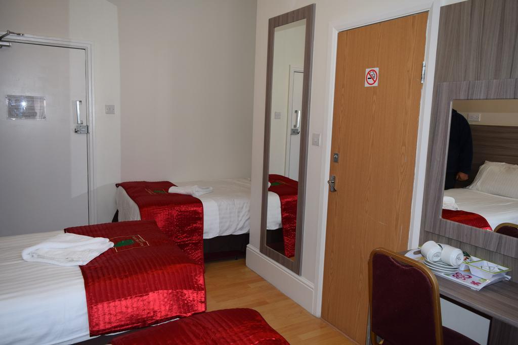 Holland Park Grove Hotel