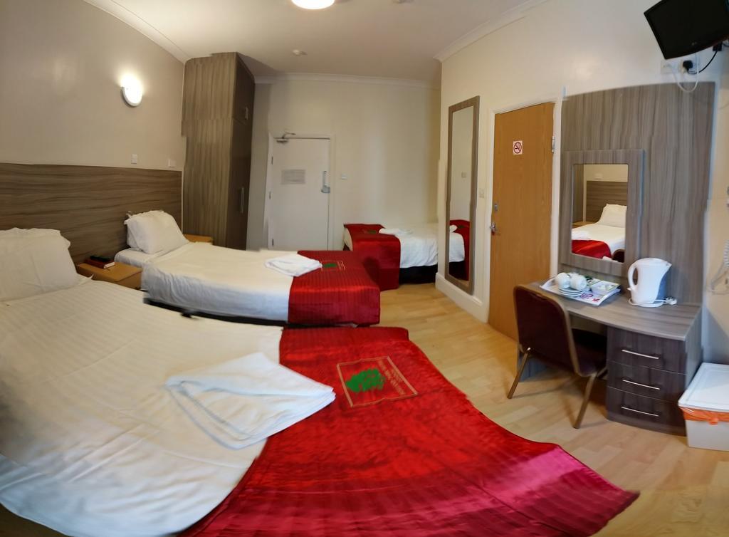 Hotel Holland Park Grove 3*