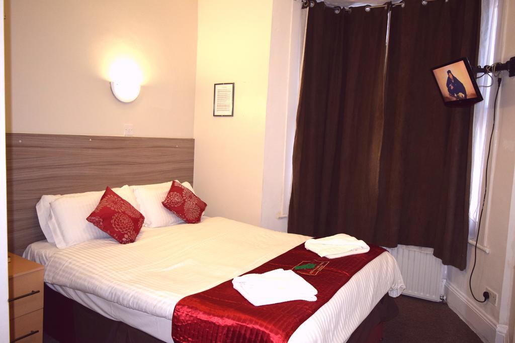 Holland Park Grove Hotel 3*